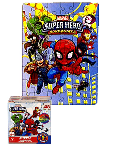 Spiderman Avengers Wall Walker Essentials Set with DSE Bonus Mystery Towel for Kids